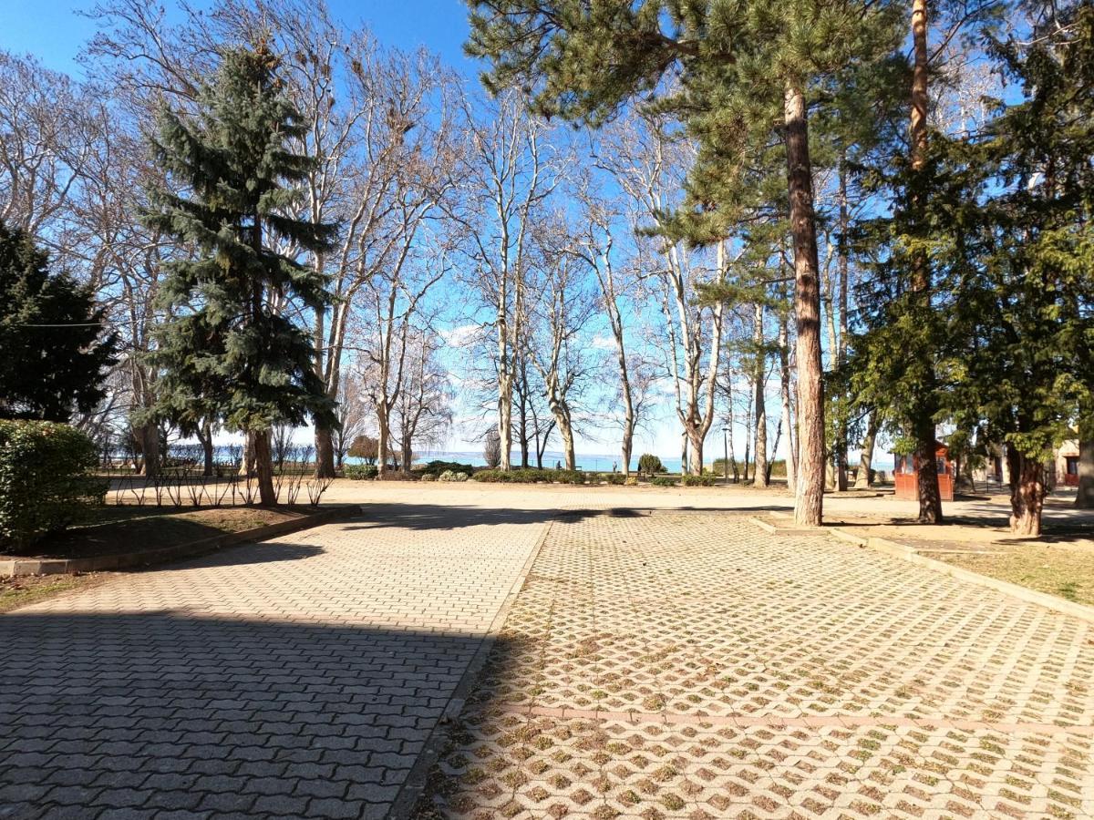 Gosztonyi Villa Siófok Exteriör bild