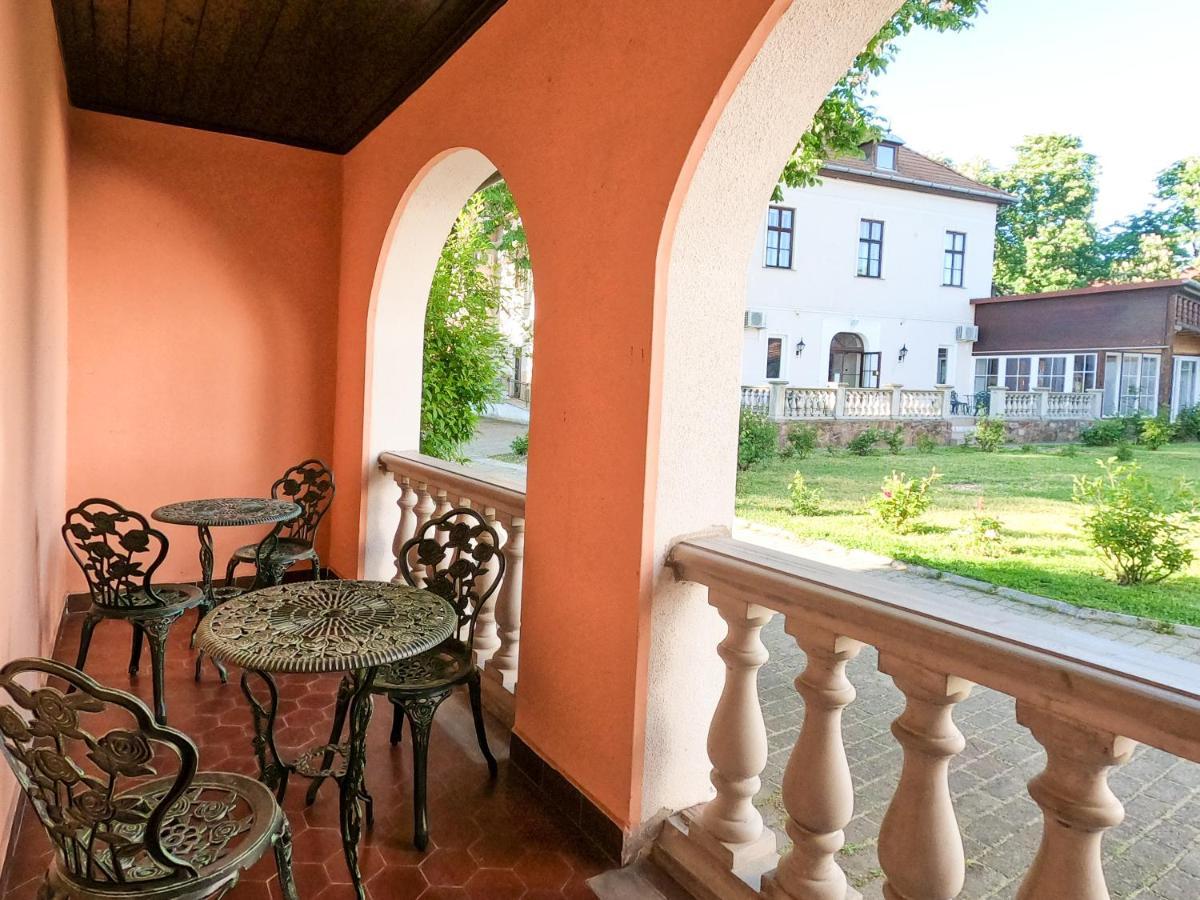 Gosztonyi Villa Siófok Exteriör bild