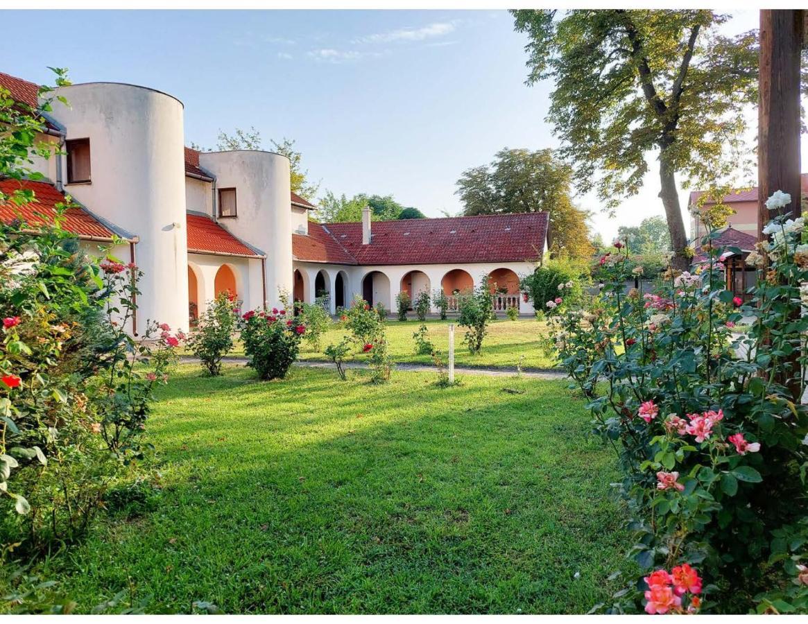 Gosztonyi Villa Siófok Exteriör bild