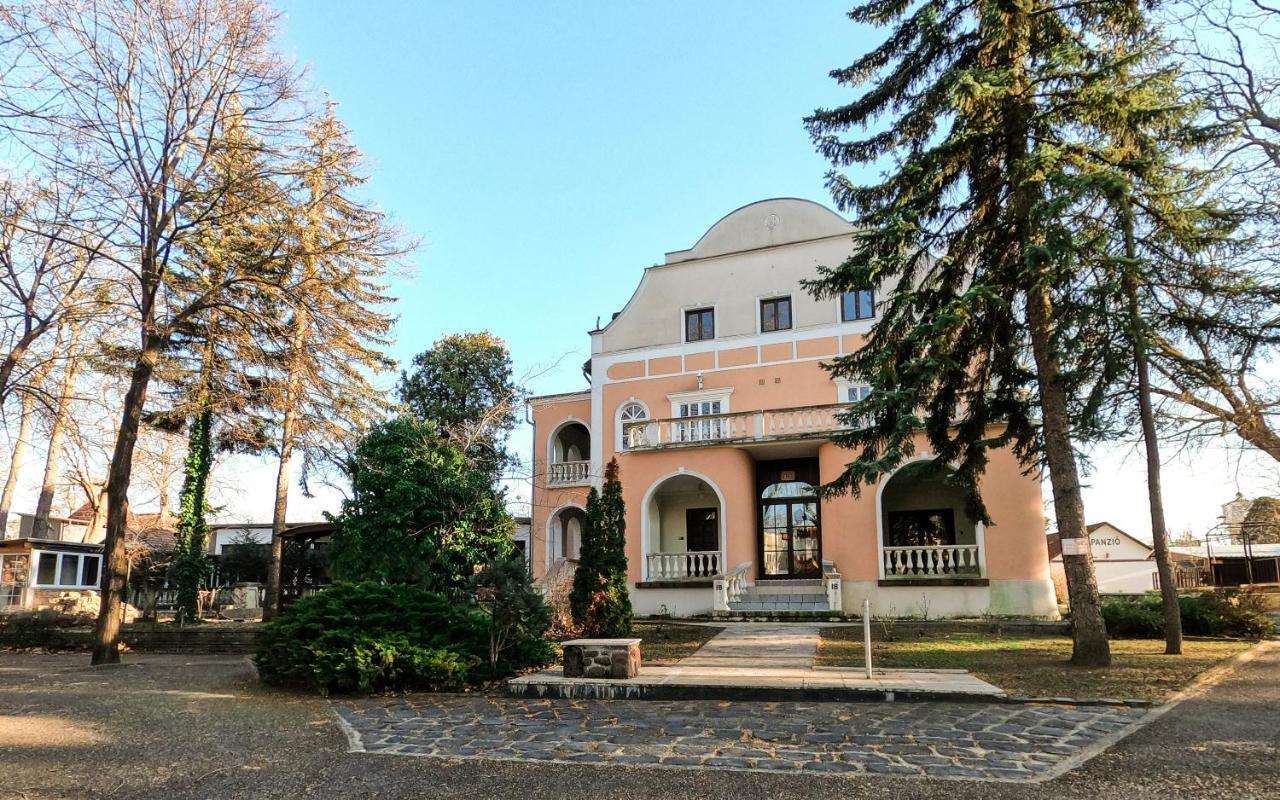 Gosztonyi Villa Siófok Exteriör bild